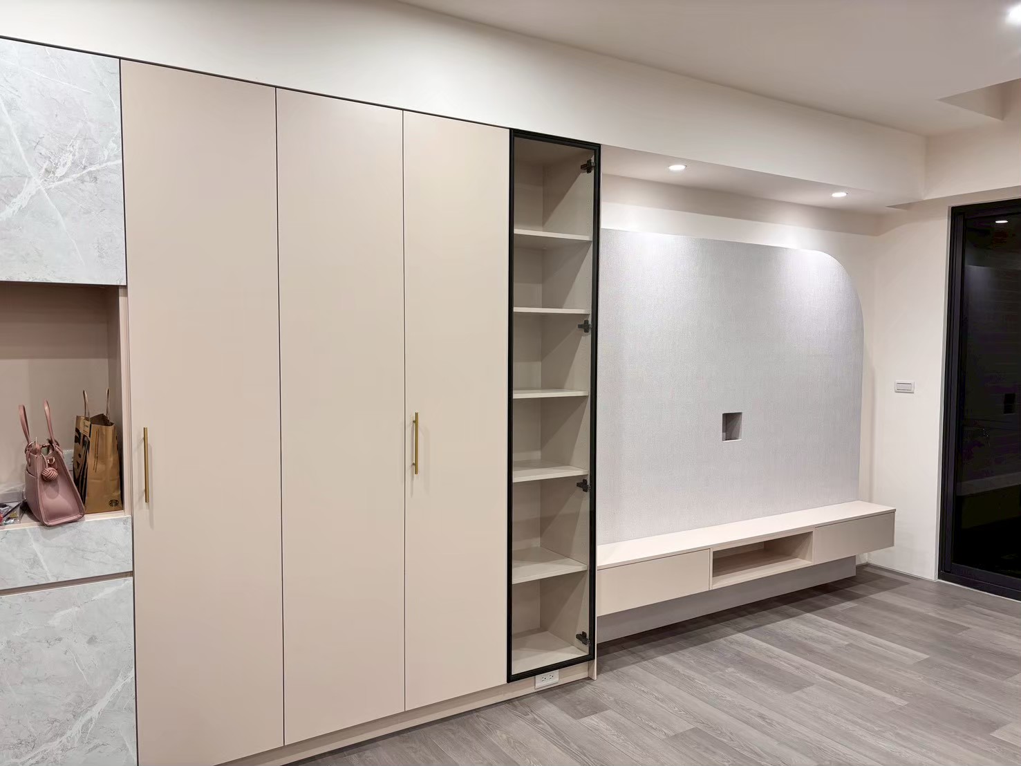 皇倫國際家具有限公司的室內設計圖片